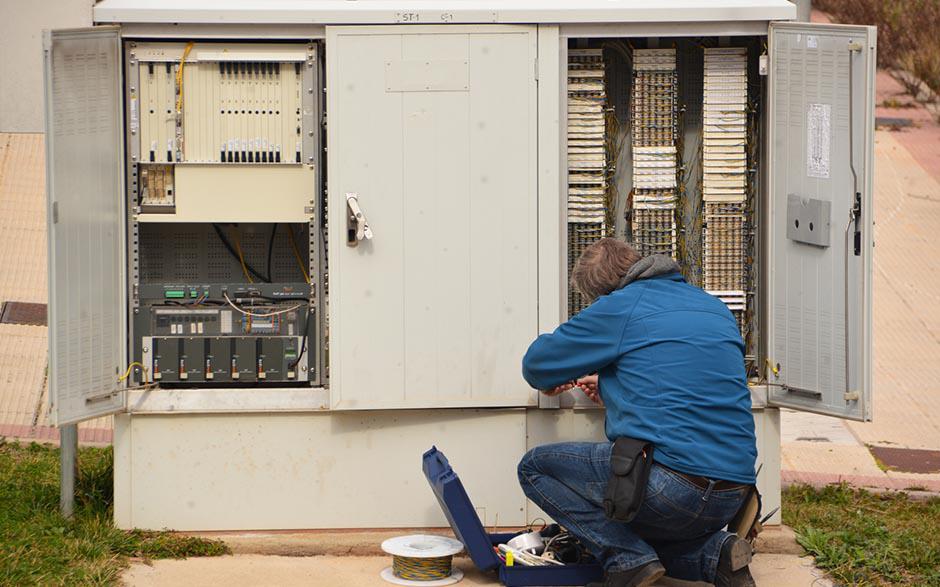 l'électricien Vauréal